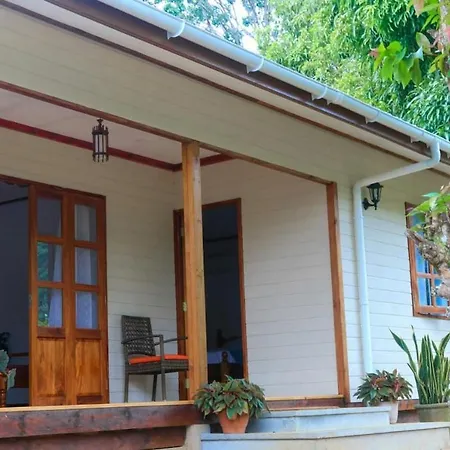 Very Nice And Friendly Bungalow